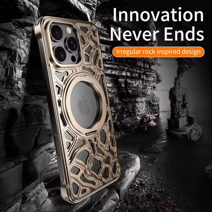 Magnetic Metal Anti-Fall Phone Case For iPhone 15 16 17 Pro Max 360 Degree Rotation Aluminum Alloy Shockproof Cover